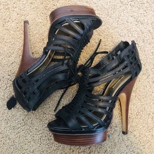 Wild Pair Lace-Up Platform Pumps (Size 6)